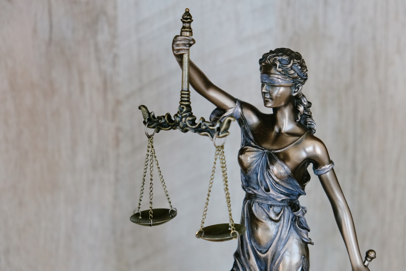 Juridische tenuitvoerlegging en gerechtsdeurwaardersdiensten